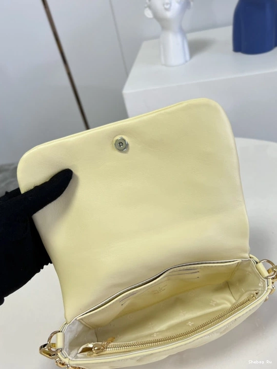 LOUIS BUBBLEGRAM STRAP VUITTON WALLET ON 0820